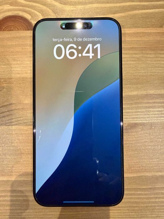 iPhone 15 Pro Max 256 Gb preto em perfeito estado, factura e garantia