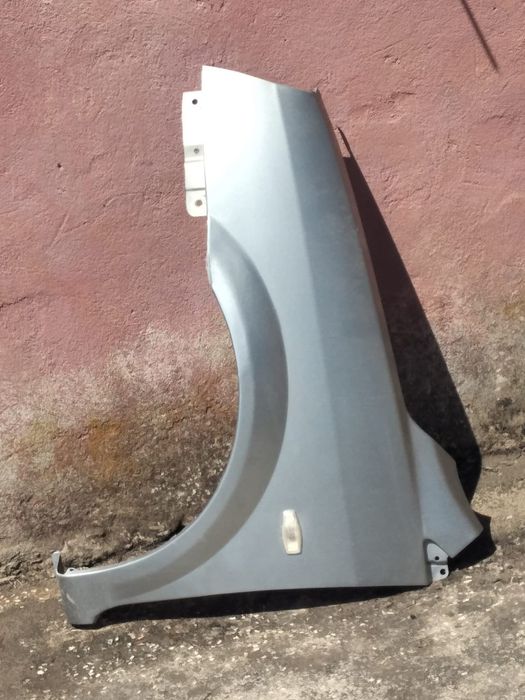 Guarda Lamas Kia Carens Ano 2005 Esquerdo e Direito