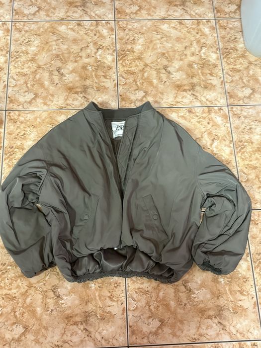 zara bomber хаки