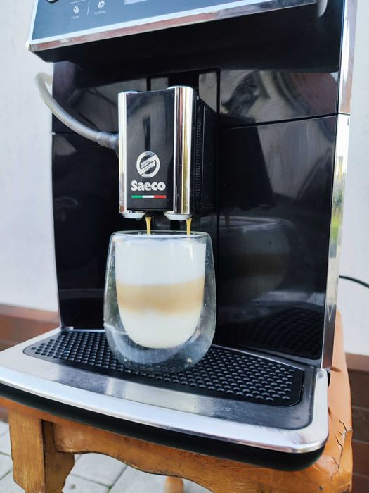 Кавомашина кофемашина Saeco Xelsis SM7580