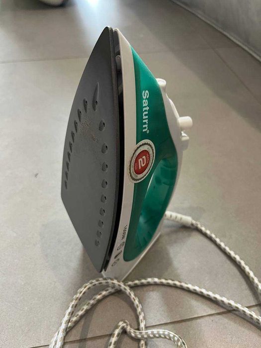 Продам б/у праски UP, Saturn, Braun