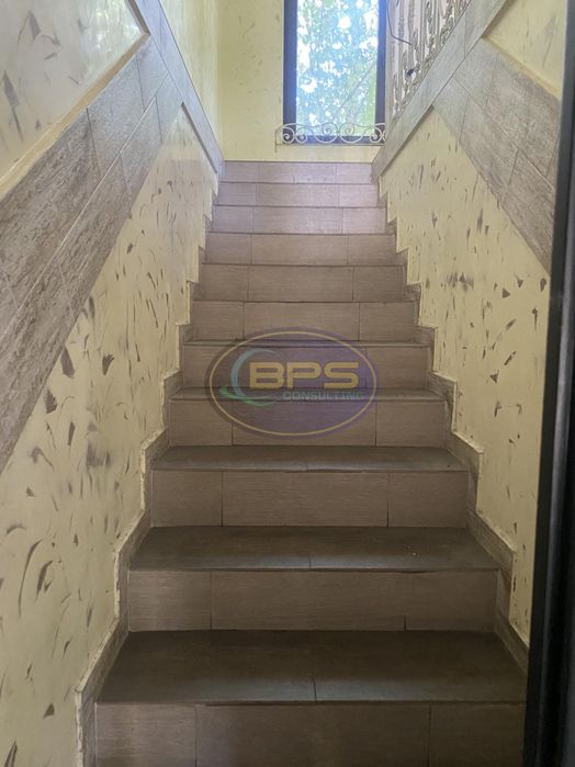 Продам окремо расташовану будівлю