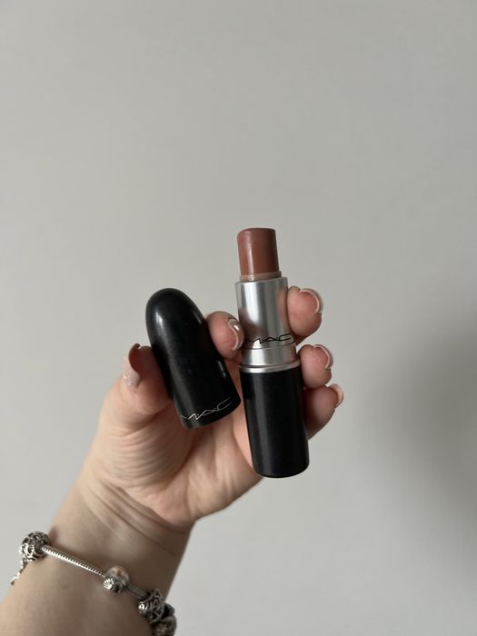 Pomadka mac nude chetish