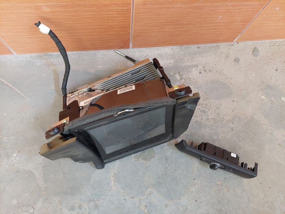 Rzutnik HEAD UP BMW E60 E61 +Przełącznik Światel LCI