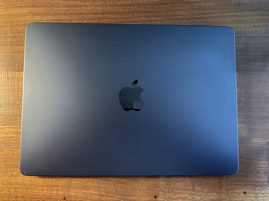 MacBook Air M2 2022