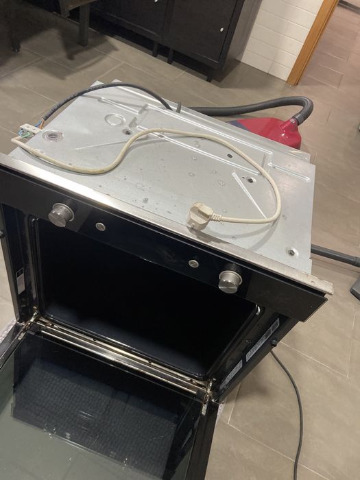 Vendo forno para despachar HOTPOINT