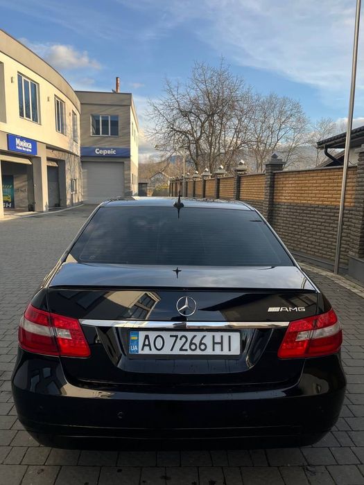Mercedes-Benz E-Class W212
