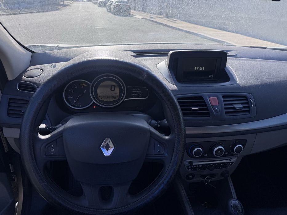 Renault Megane 3 SW 2011 Nacional tomtom edition