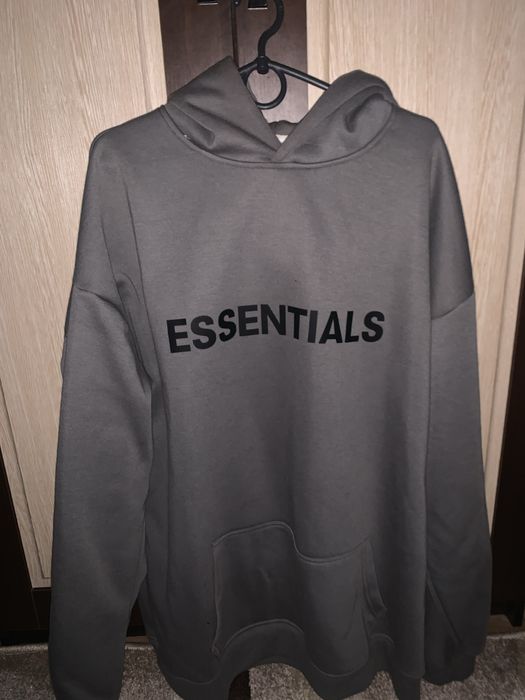 Essentials кофта, в идеальном состоянии