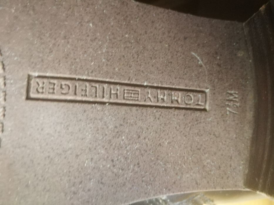 Botki damskie, czarne sztyblety Tommy Hilfiger rozmiar 7 1/2  (38)