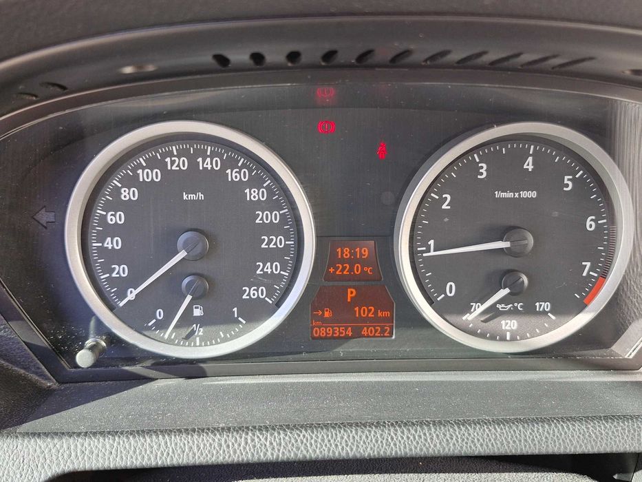 BMW 630i caixa automatica