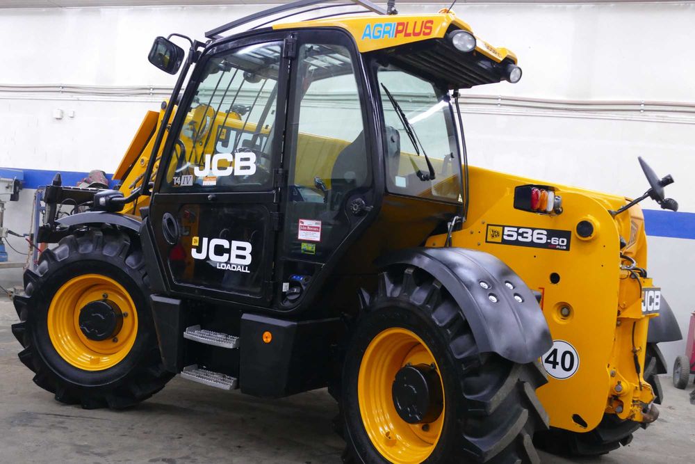 ładowarka teleskopowa jcb 536 60 agri plus