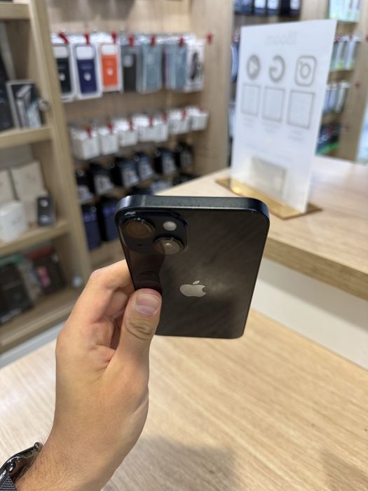 iPhone 14 128GB Midnight
