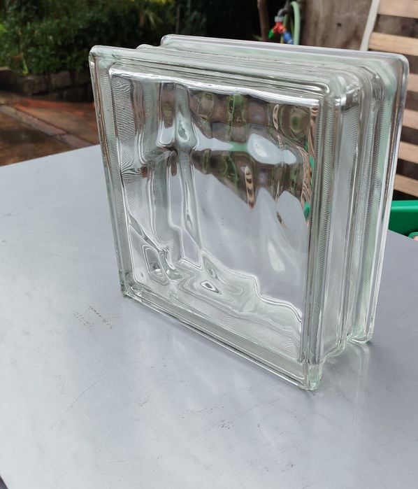 Vendo tijolos de vidro