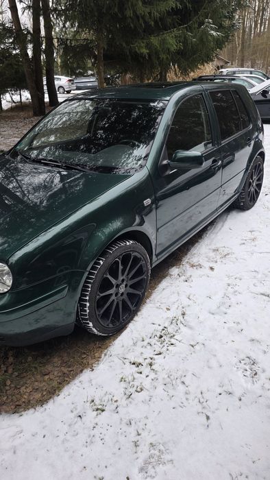Volkswagen Golf 4 2.3 v5 sprowadzony ładny