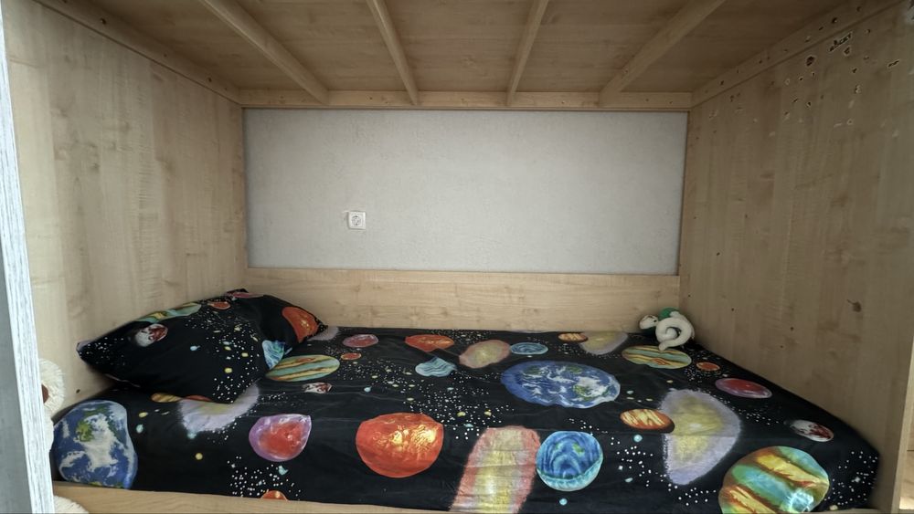 Продадим двухъярусную кровать