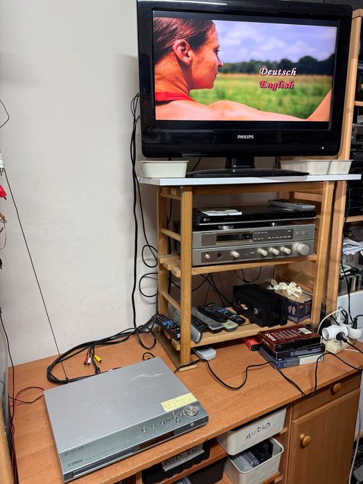 Odtwarzacz CD/DVD Amplituner Yamaha DVR-S300