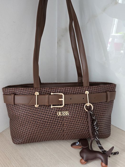 Damska torebka guess