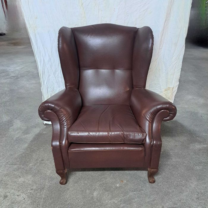 Cadeirão Chesterfield em pele poltrona inglesas