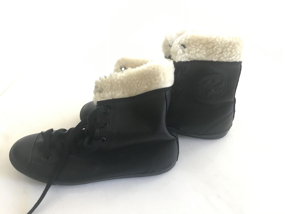 Conversy nowe z futerkiem na zime r.39