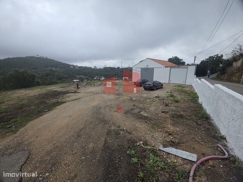 Armazém de 147 m2 para arrendamento