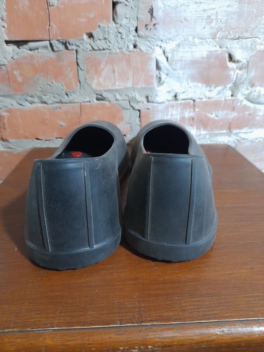Продам взуття для зими