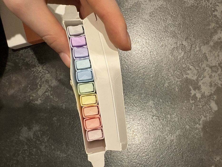 Flamastry w pastelowych odcieniach