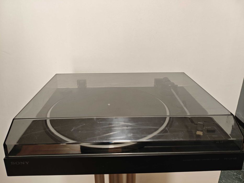 Gira discos Sony LX 100