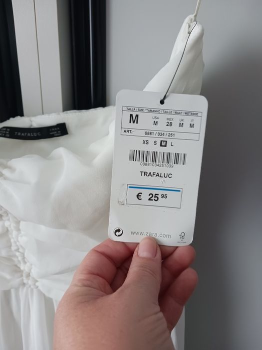 Biała sukienka ZARA bez ramiączek rozm. S/M
