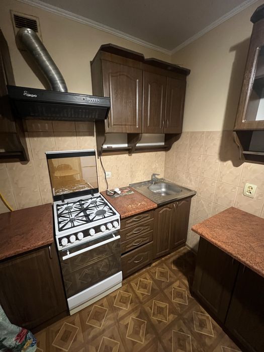 оренда 1км вул Червоної Калини