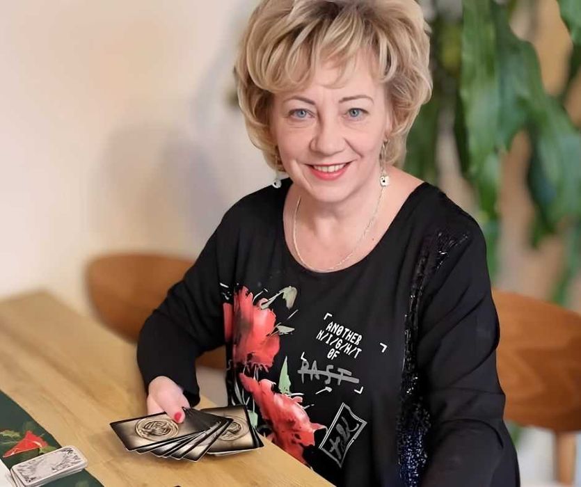 Wróżka Łódź Tarot i Wróżby 26 lat doświadczenia Stacjonarnie Online
