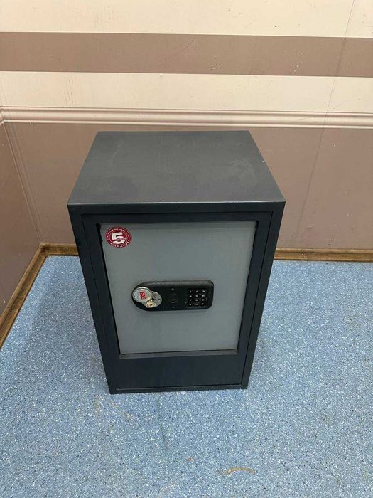 Сейф Іспанія BURGLARY SAFE 105ES вогнезламостійкий ключ, кодовий замок