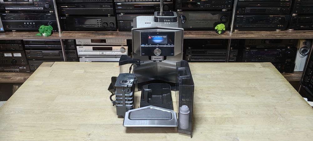 Кавова машина Siemens EQ.9 s500