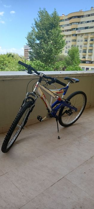 Bicicleta btt team roda 26