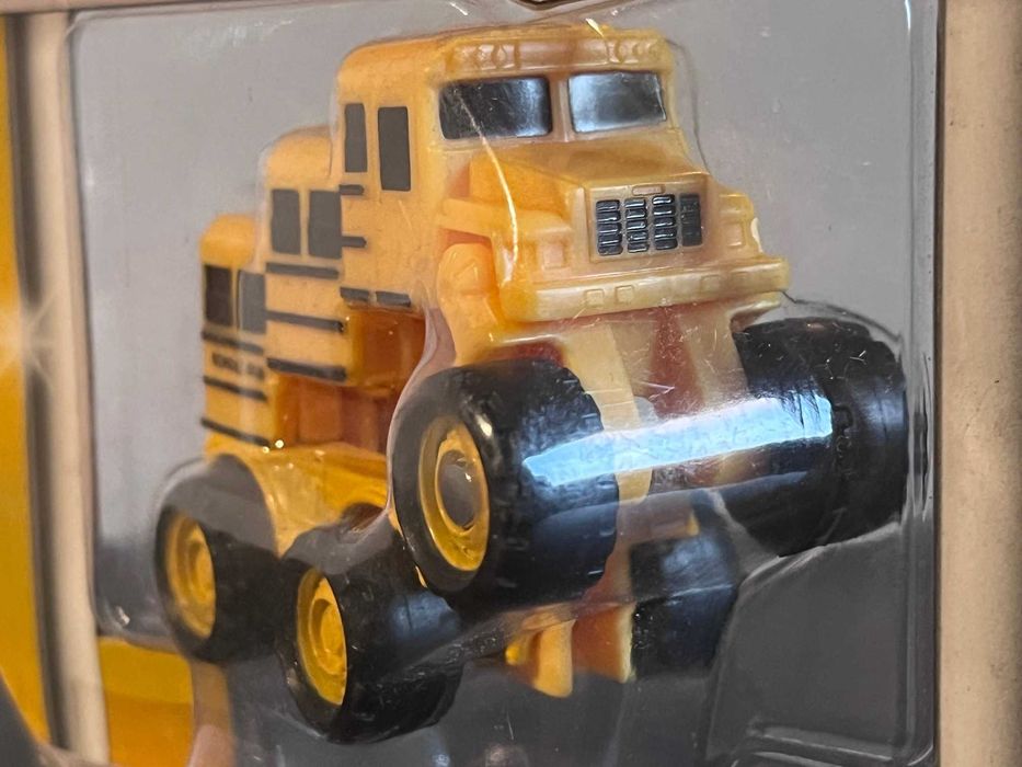 Matchbox Ruchome pojazdy Bus Spycharka Śmieciarka Robot