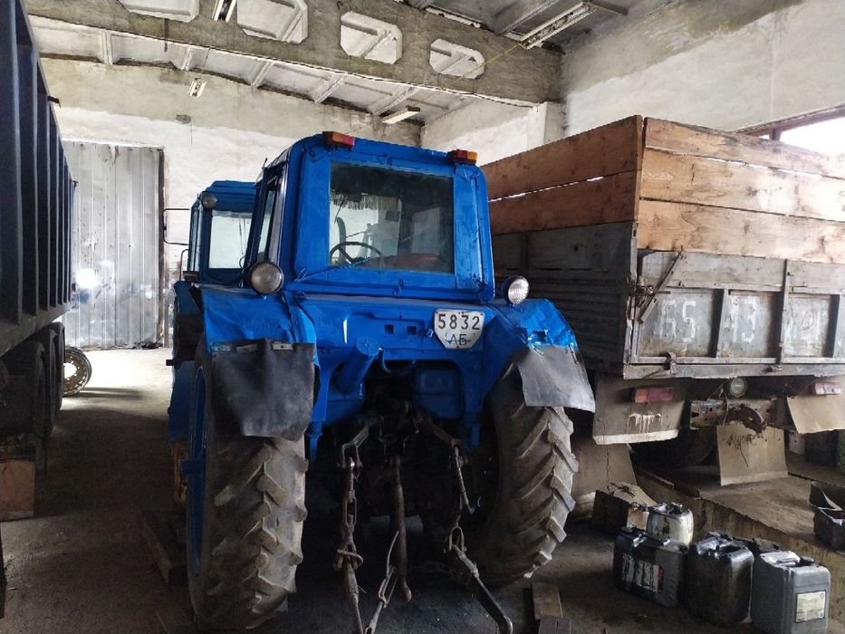 МТЗ 80.          .