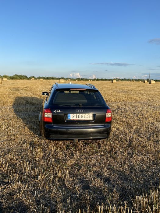 Продам ауді а 4 2003 рік