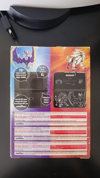 New Nintendo 3ds XL - Solgaleo / Lunala Limited Edition