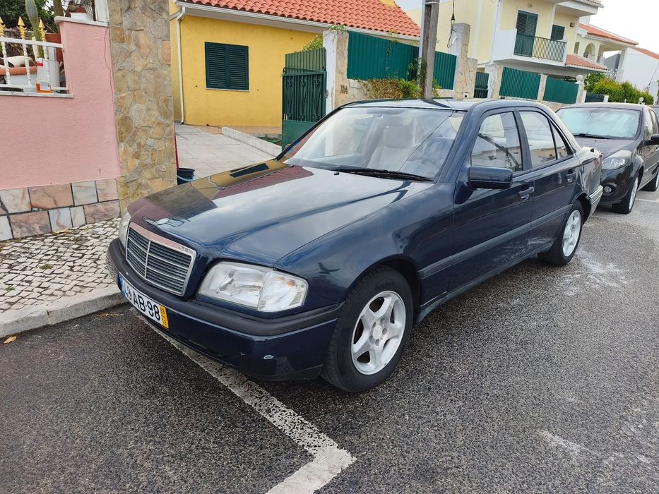 Mercedes-Benz C 200 D Elegance