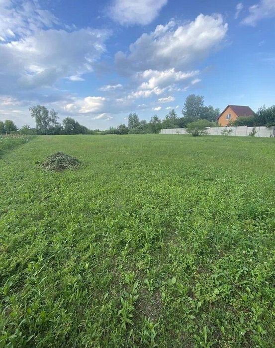 Продам участок 18 соток Чайковка под строительство жилого дома