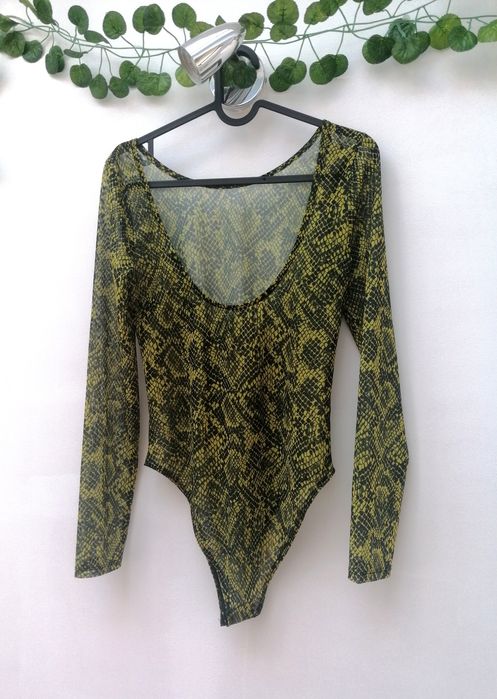 Body com Padrão Cobra