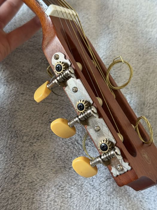 Гитара/гиталеле Yamaha GL1