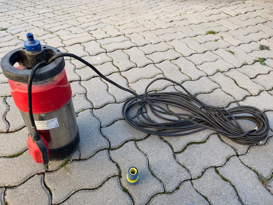Bomba de água submersível limpa