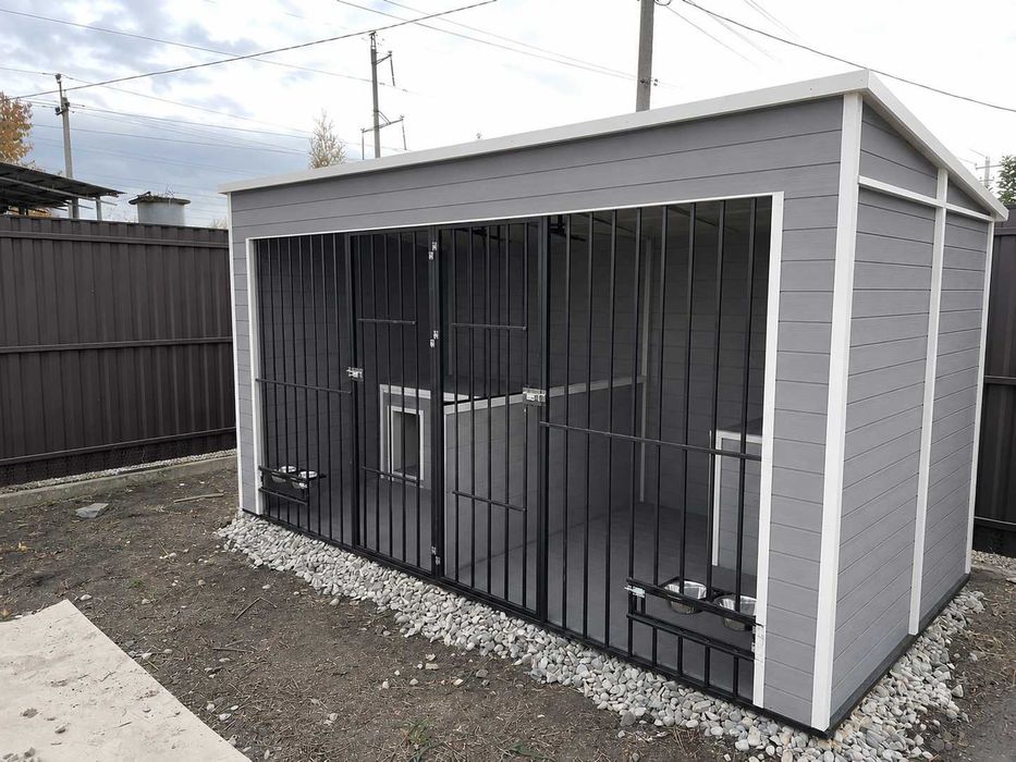 Вольєр на дві собаки,із будками 3*2 та 4*2 метра,годивнички.
