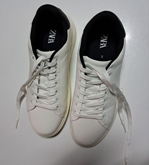 Sapatilhas Zara sola alta