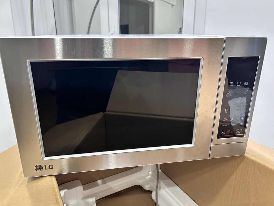 Microondas LG MH6044V