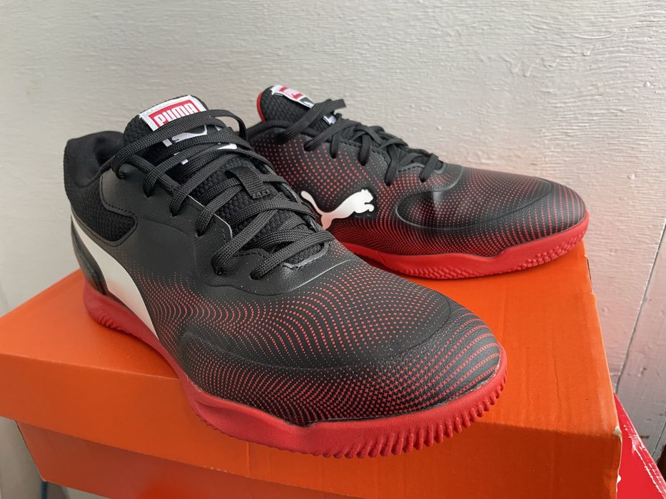 Футзалки Puma 41-42 розмір 26-26,5см бампи сороконожки кроссовки