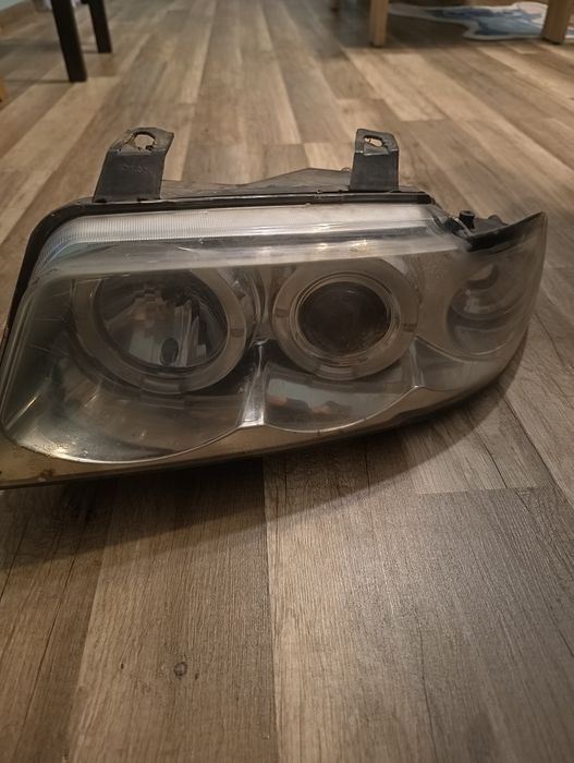 Lampa lewa sonar audi a4 b5