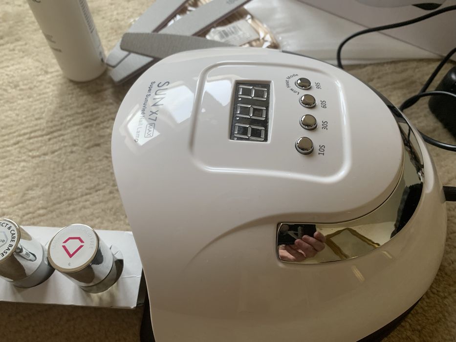 Zestaw do samodzielnego manicure