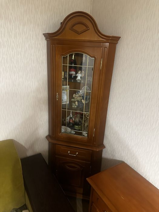 Меблевий гарнітур